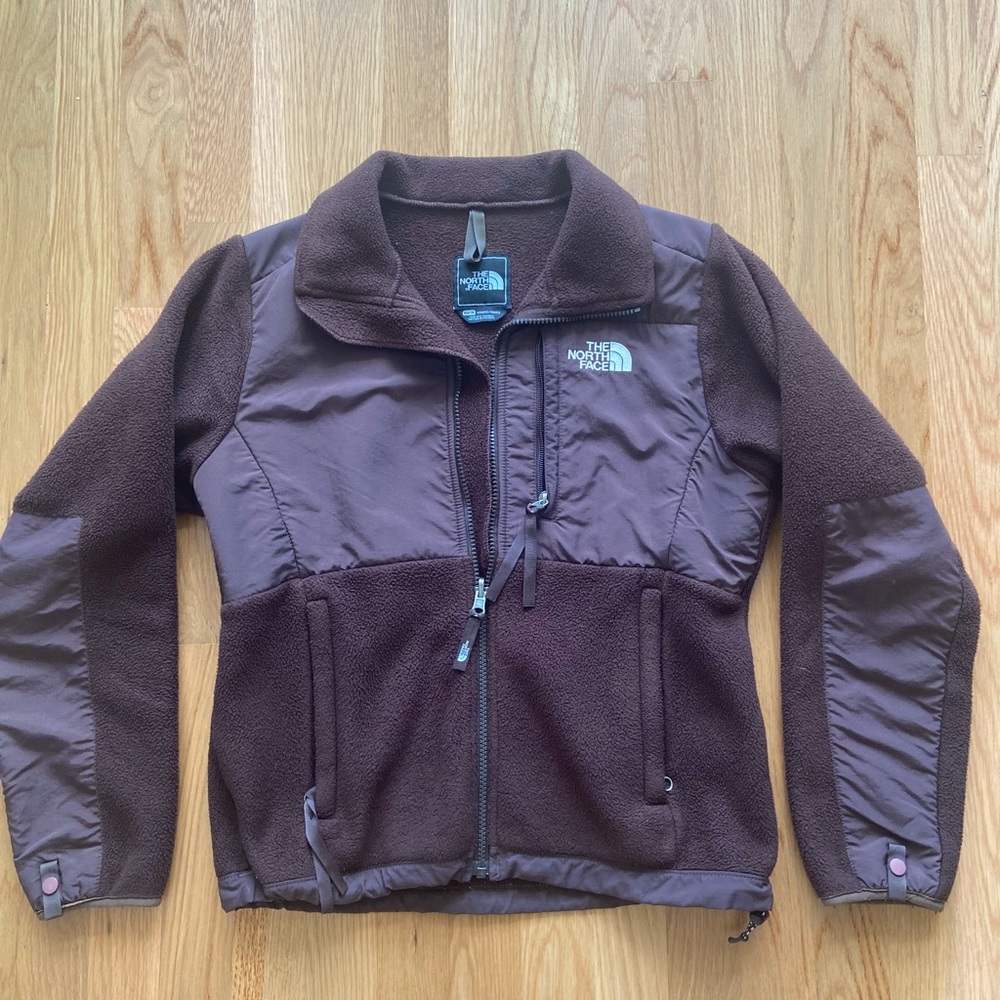 North Face Women’s Denali size XS fleece zip up jacket